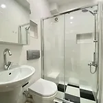 Апартаменты Flat Within Walking Distance To Taksim Square